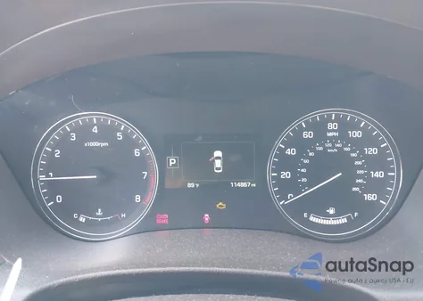 2015 Hyundai Genesis 3.8 z USA, uszkodzony, nr VIN KMHGN4JE9FU096872